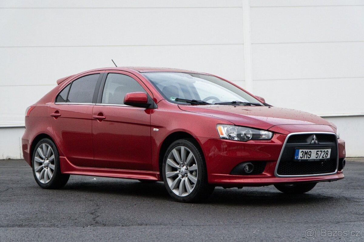 Mitsubishi Lancer 1.8 INTENSE - 2