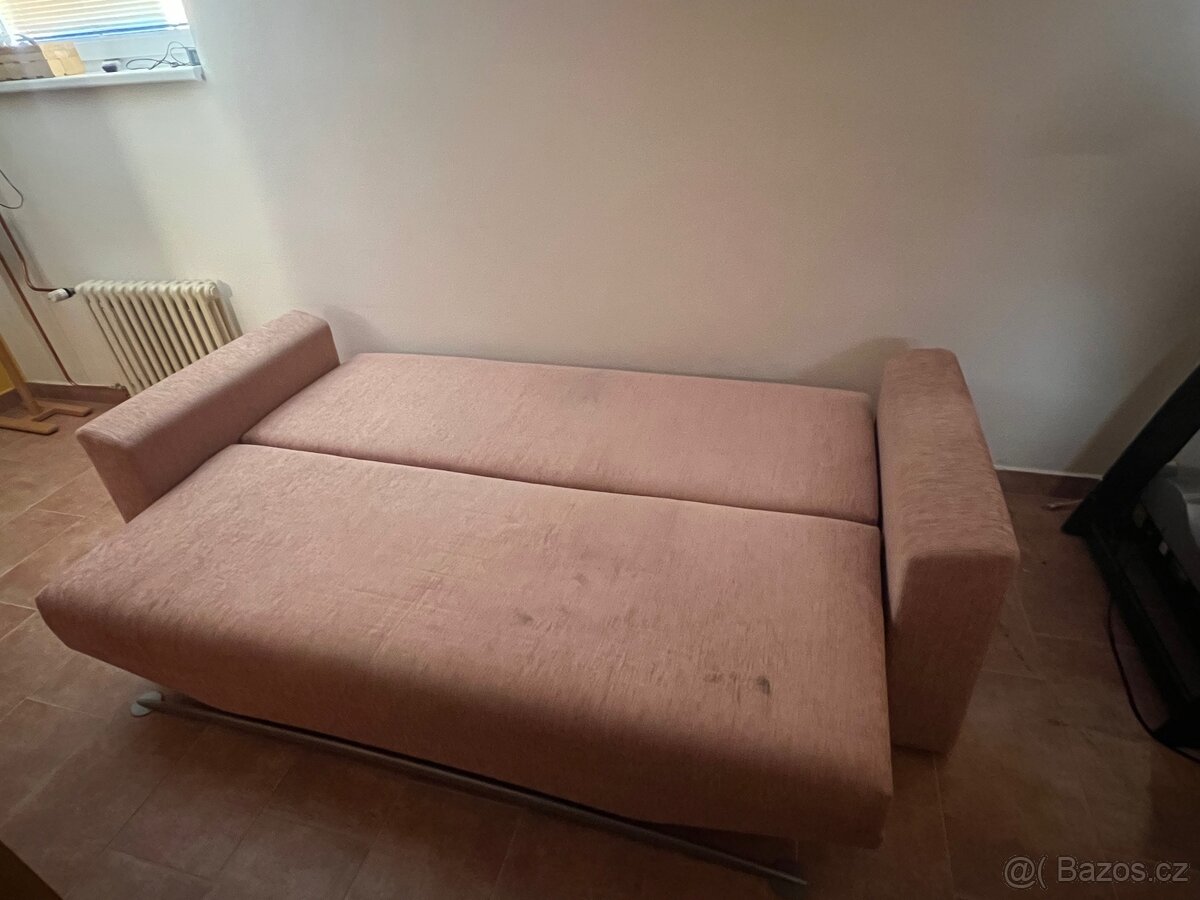 Dvě rozkládací postele - 2