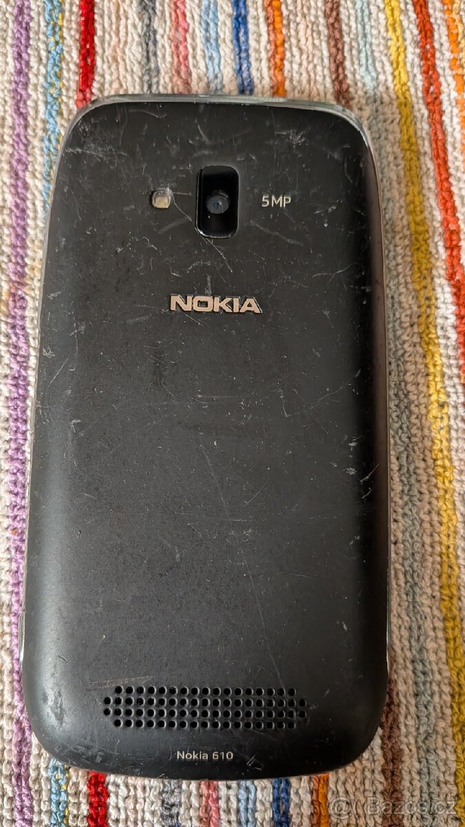 Nokia Lumia 610 - 2