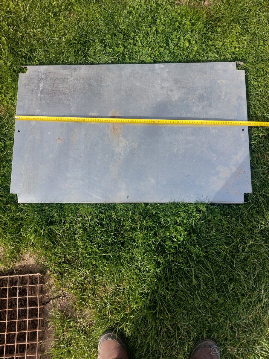 Regalova plechová plotna deska 99x61cm - 2