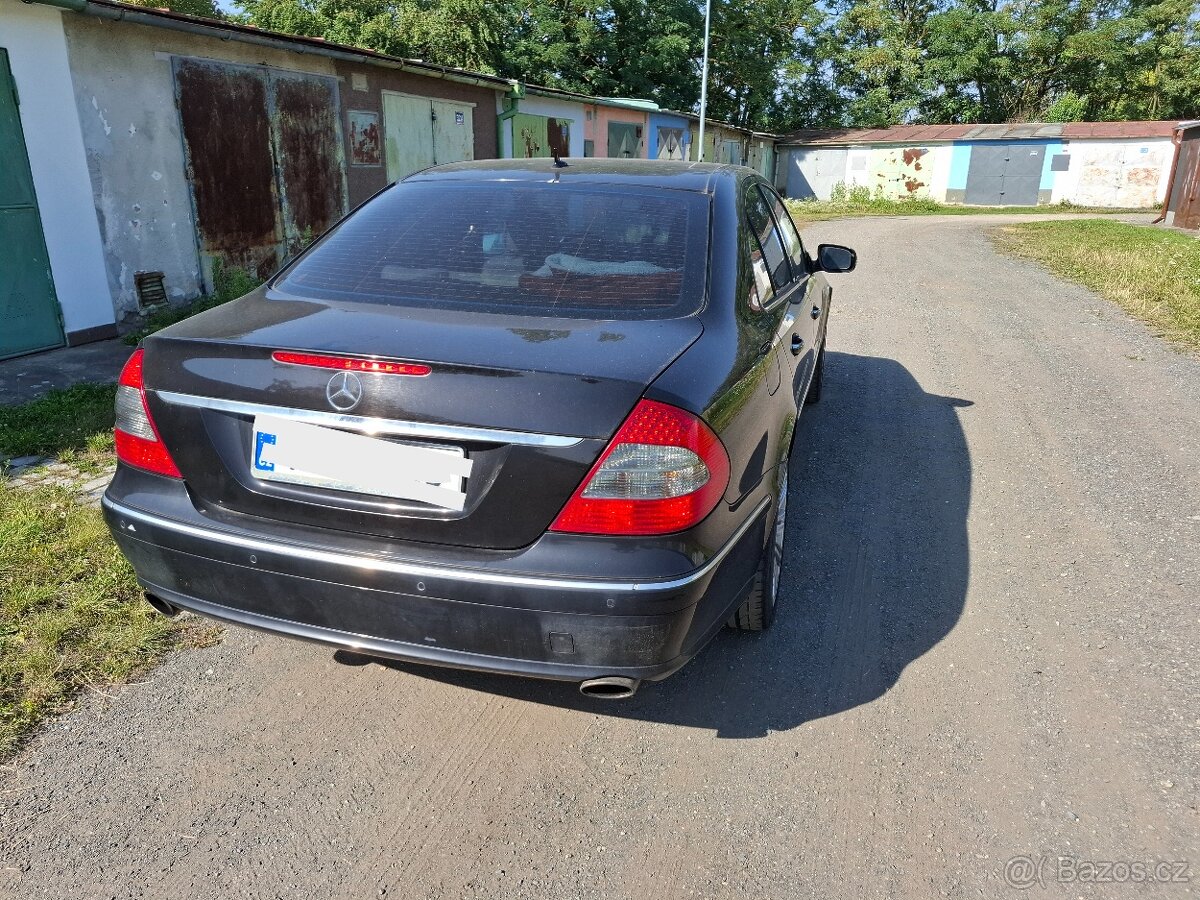 prodej W211 E-Classe 320 CDI Classic 2008 - 2