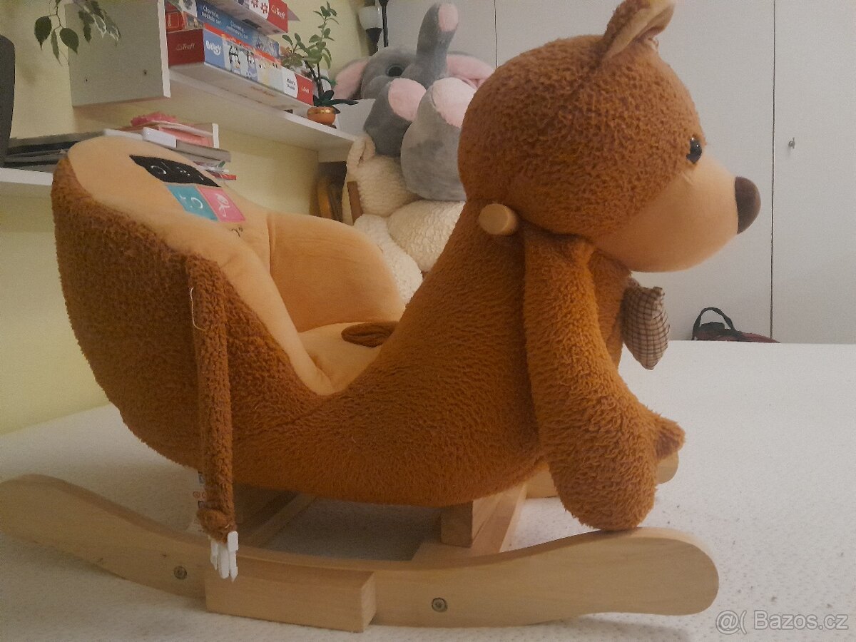 Houpací medvěd - 2