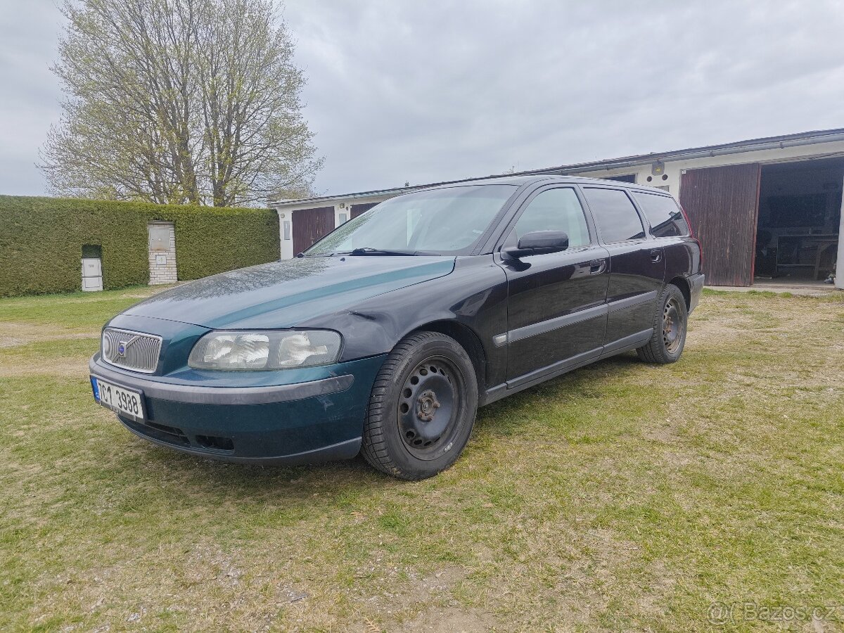 Volvo V70 - 2