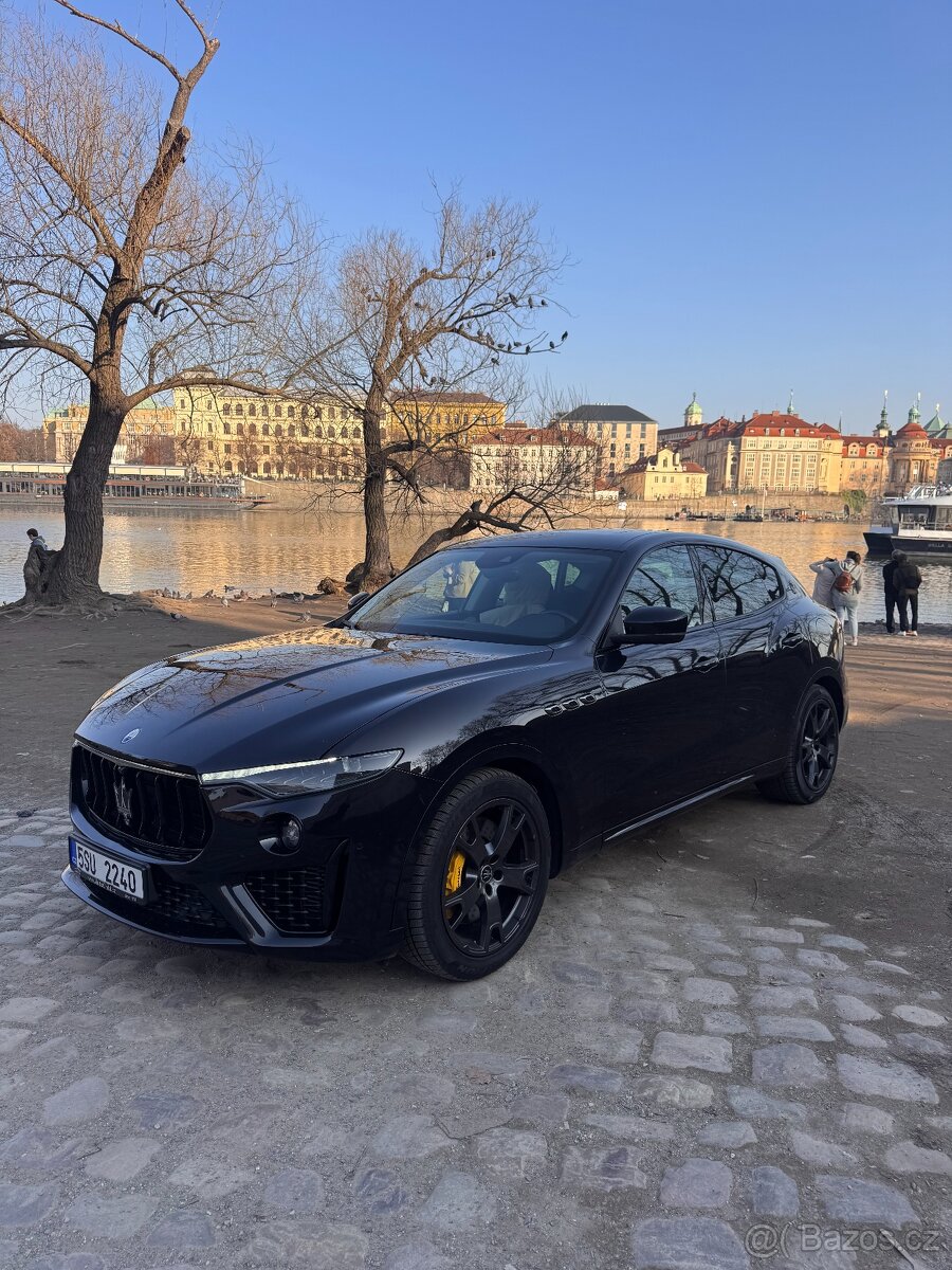 Maserati LEVANTE - 2