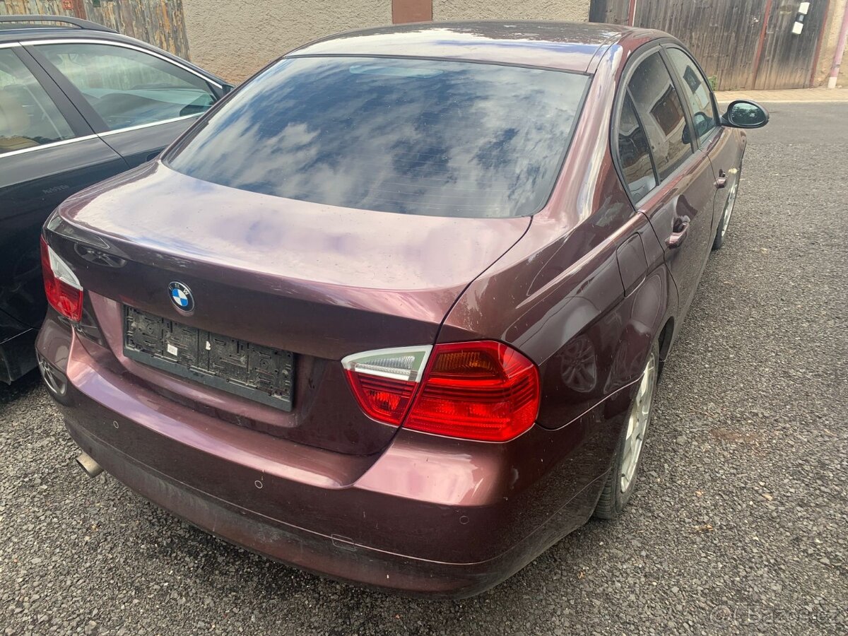 Bmw e90 320i rv 2006 nahradni díly - 2