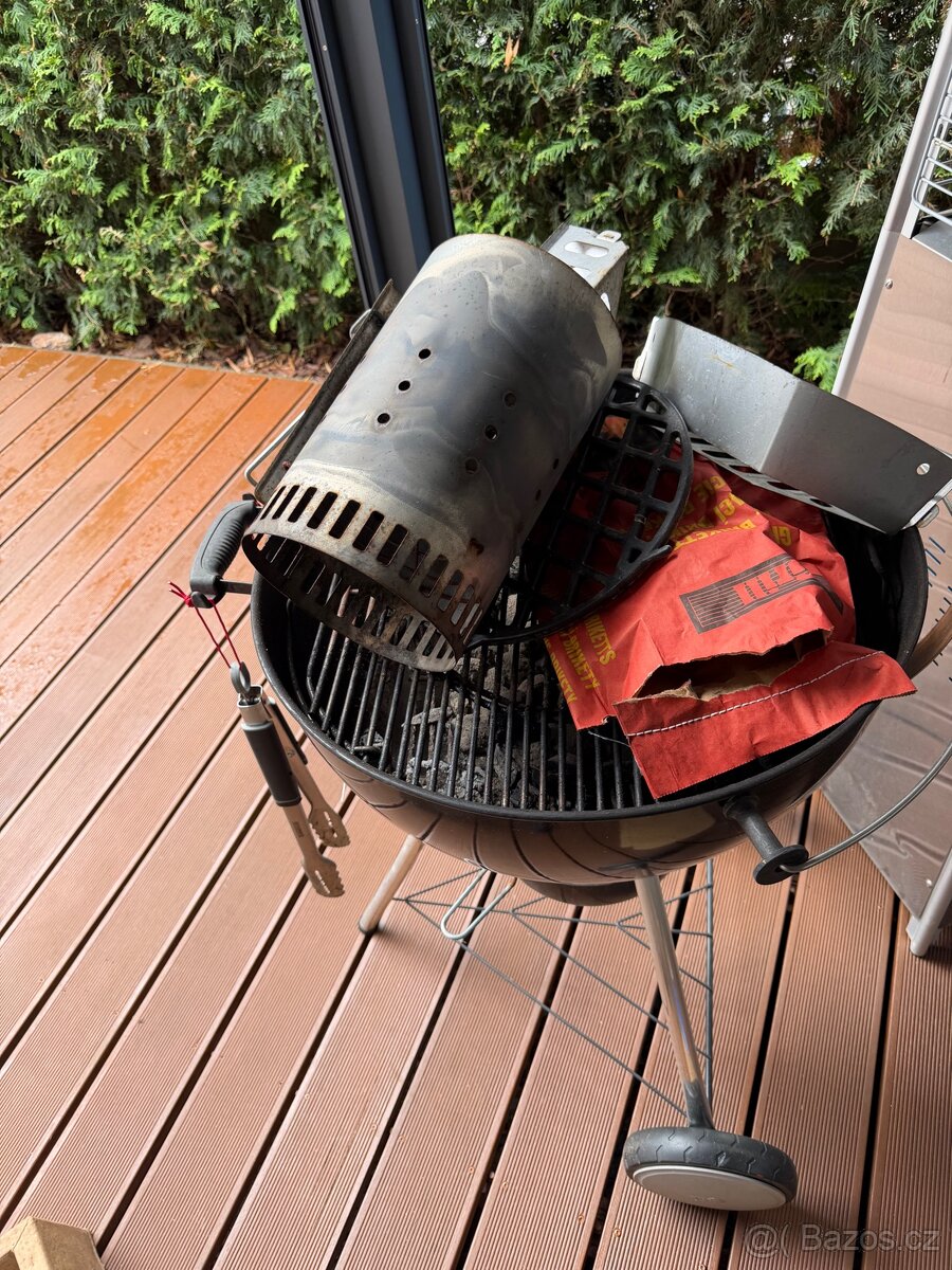 Zahradni grill Weber - 2