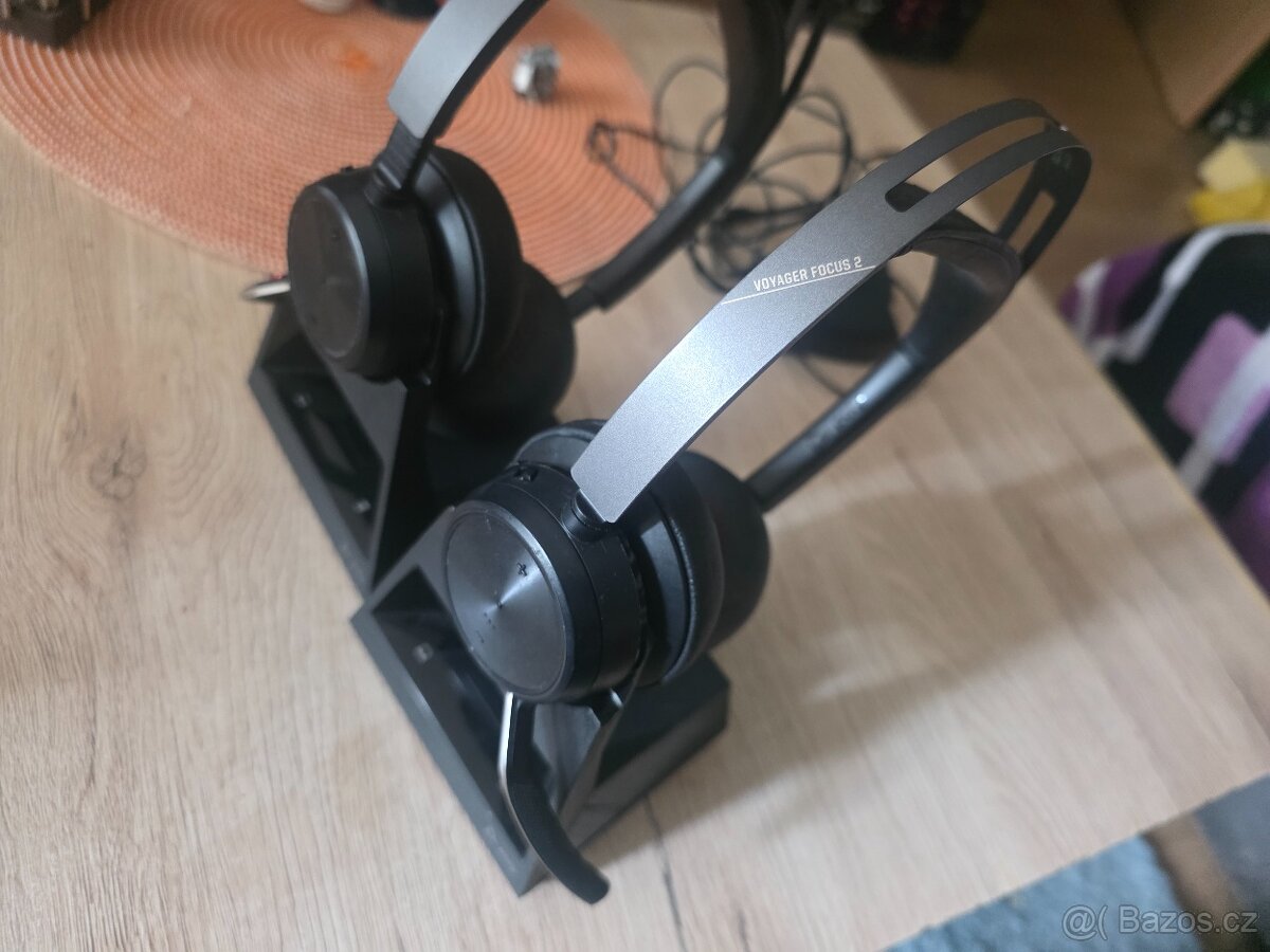 POLY VOYAGER FOCUS 2 - 2