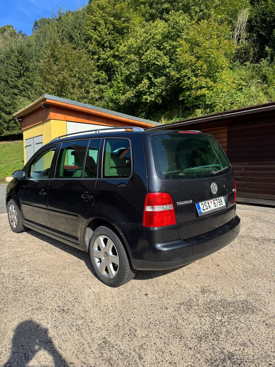 Volkswagen Touran 2004 - 2