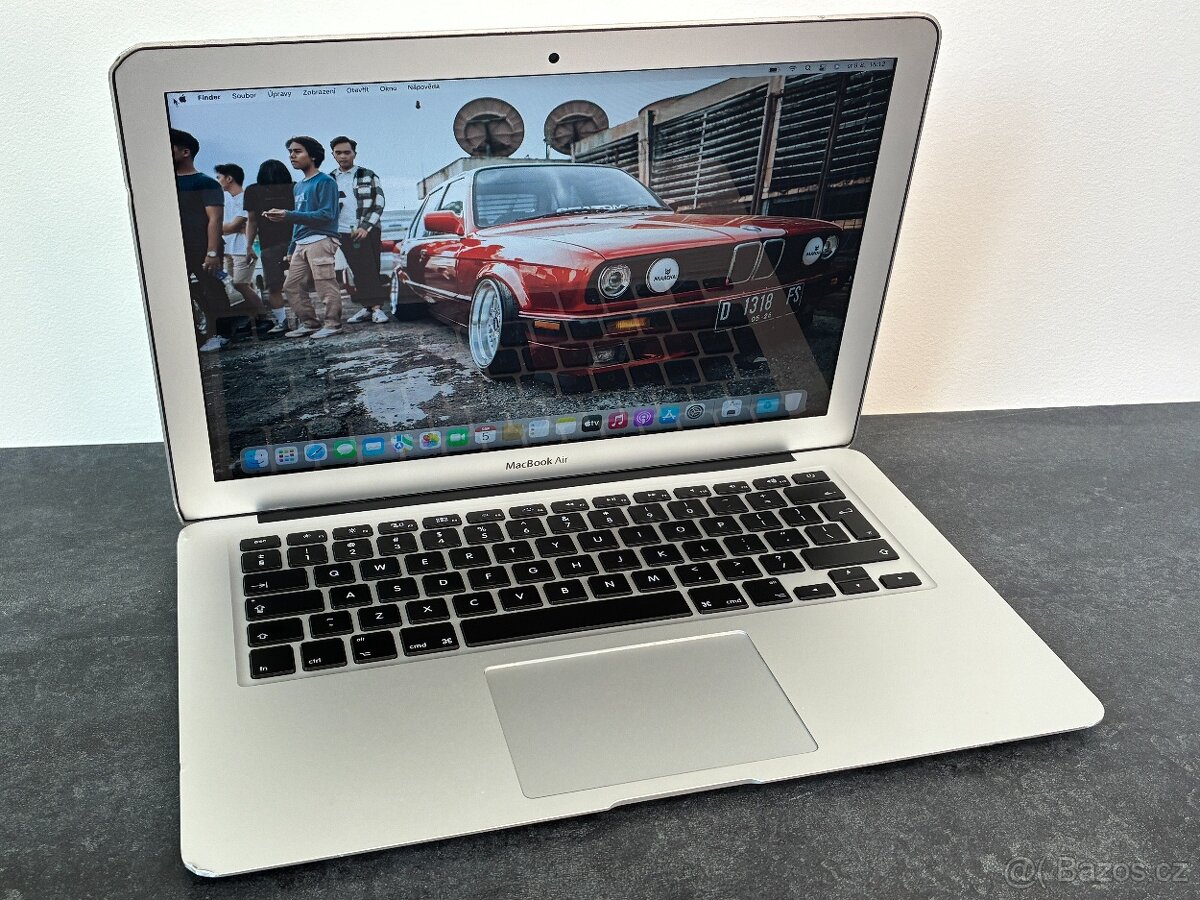 MacBook Air 13'' 2017 / i5 / 8GB / 128GB SSD - DPH - 2