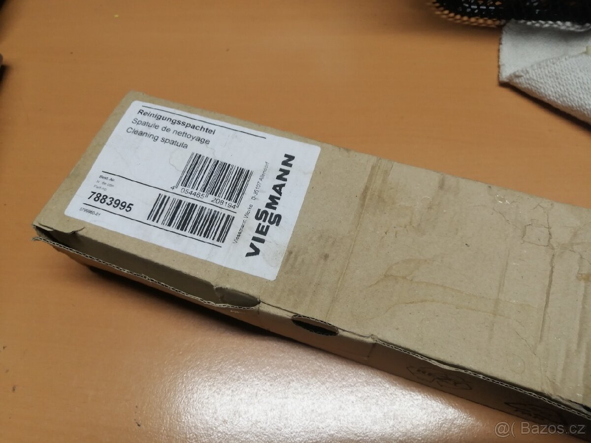 Viessmann 7883995 čistící škrabka - 2