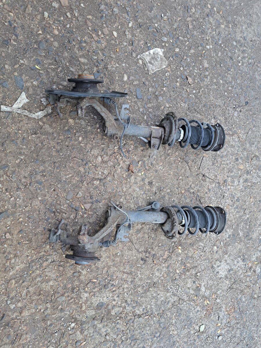 Škoda octavia 3 2.0tdi 110kw - 2