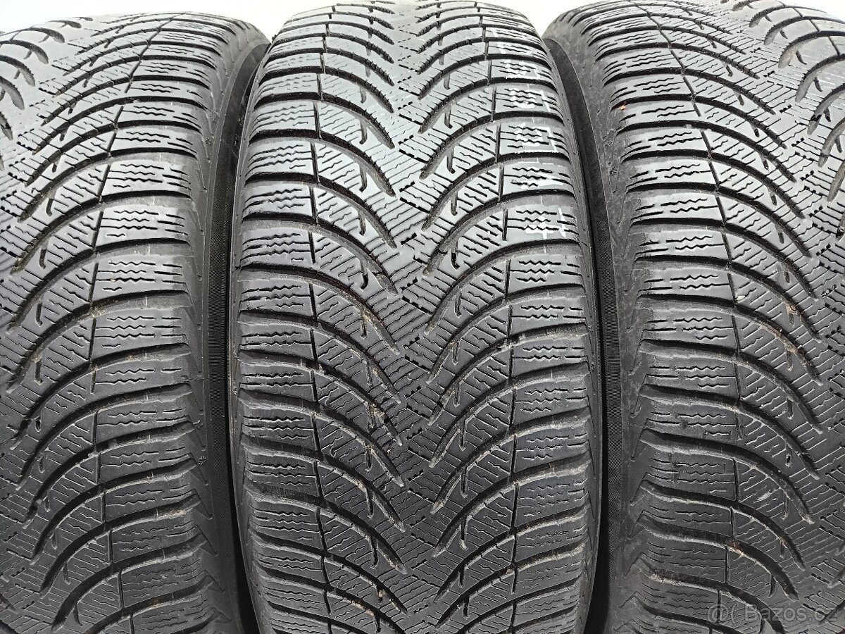 Zimní pneu 225/55/17 Michelin - 2
