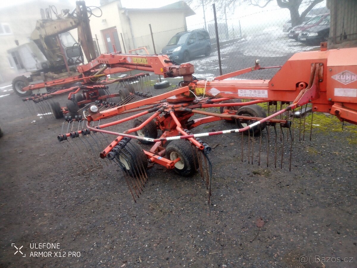 Prodám shrnovač píce kuhn - 2