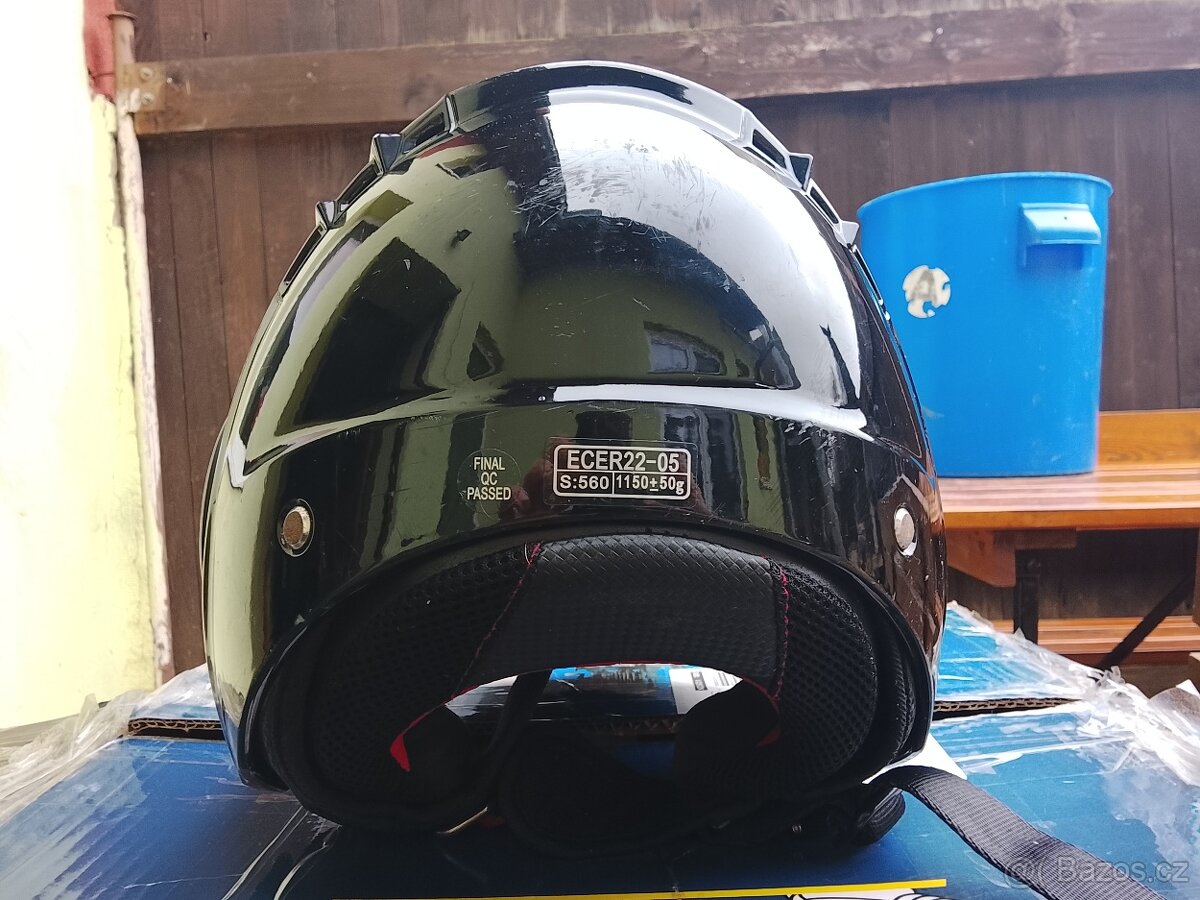Prodam helmy 2x - 2