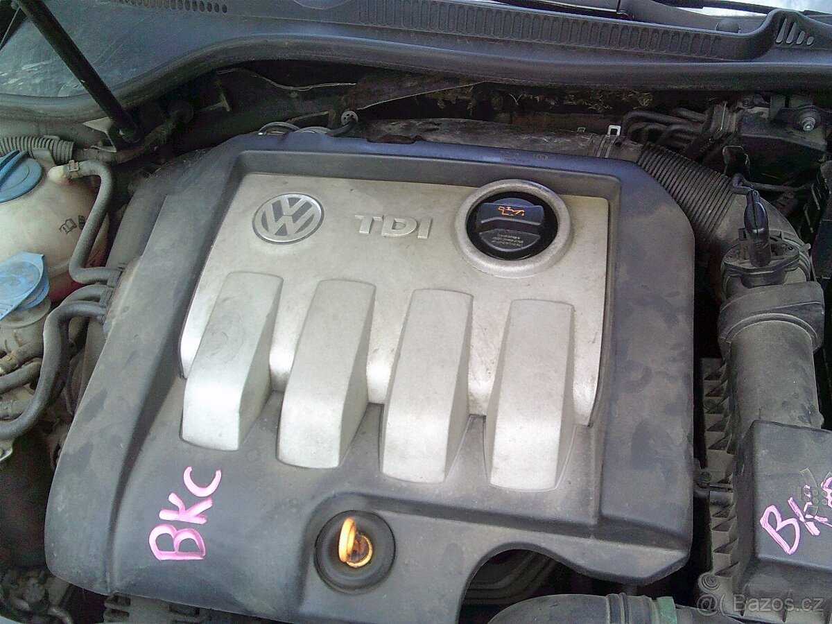 VW Golf 5, motor BKC - 2