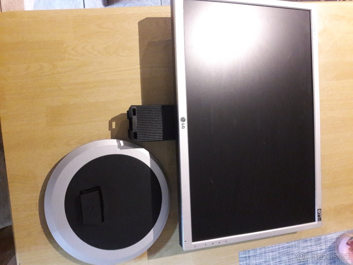 LG Flatron L194WT - 2