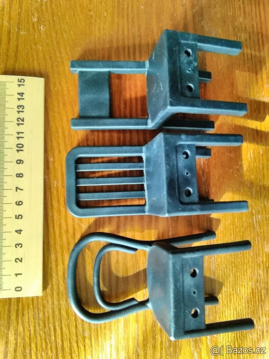 Háček IKEA Fjantig černá - 2