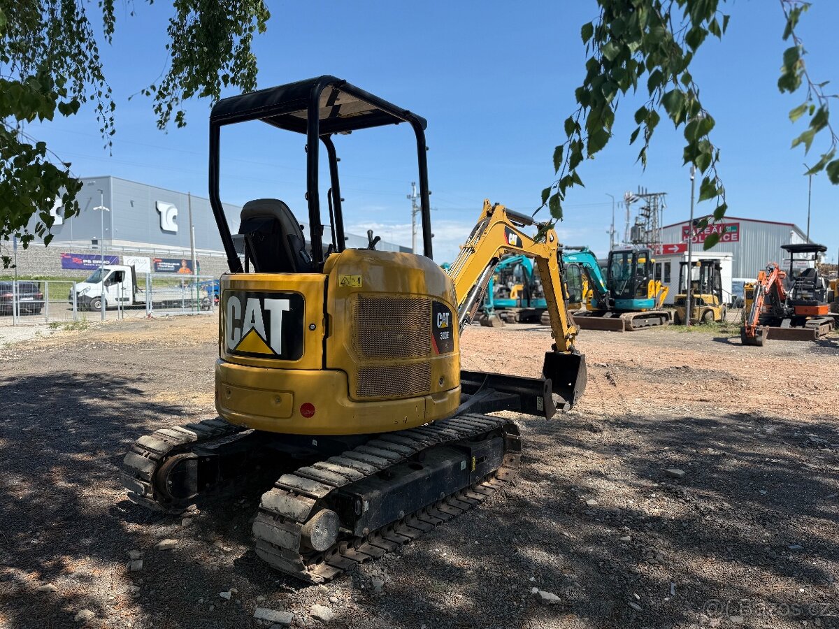 CATERPILLAR 303E - 2