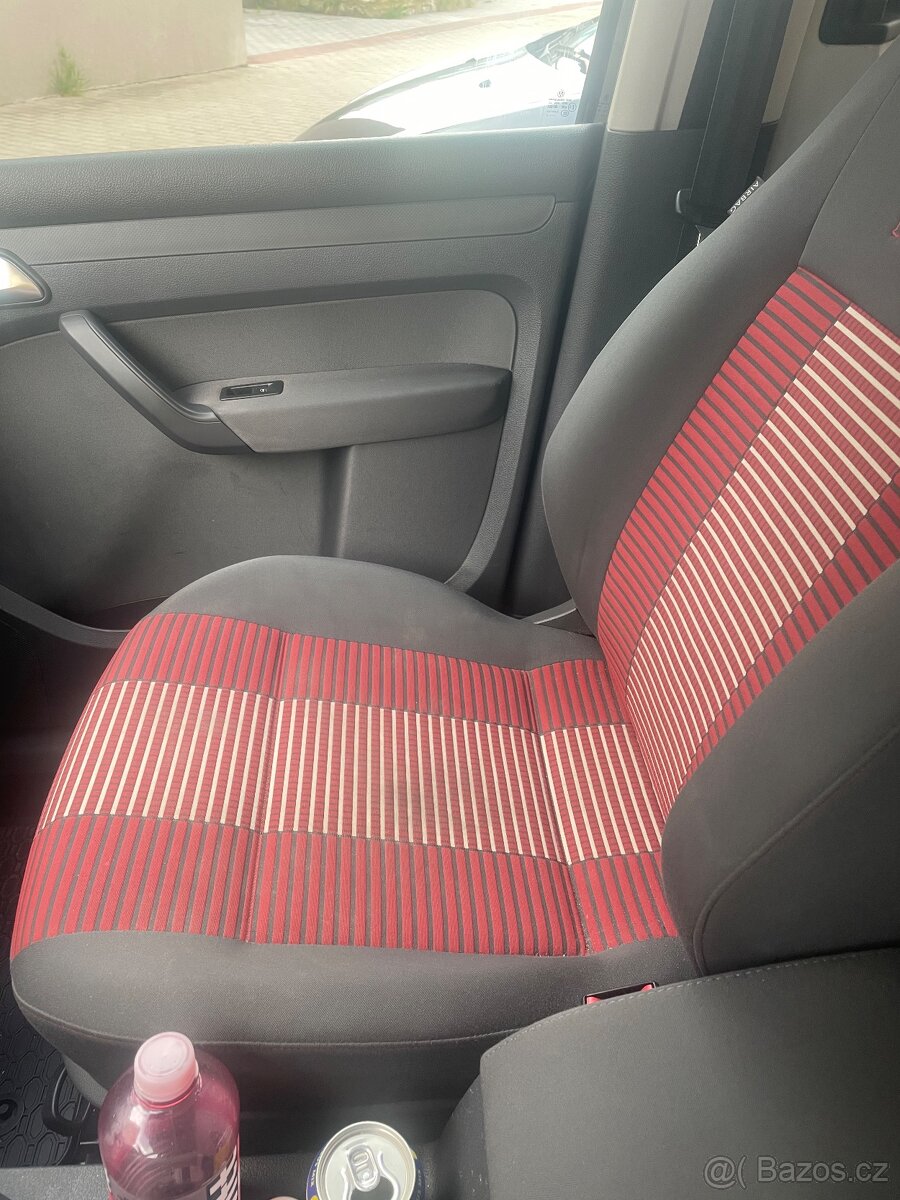 Prodám VW Caddy 1,2 TSI 77kW - 2