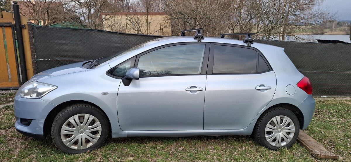 Toyota Auris - 2