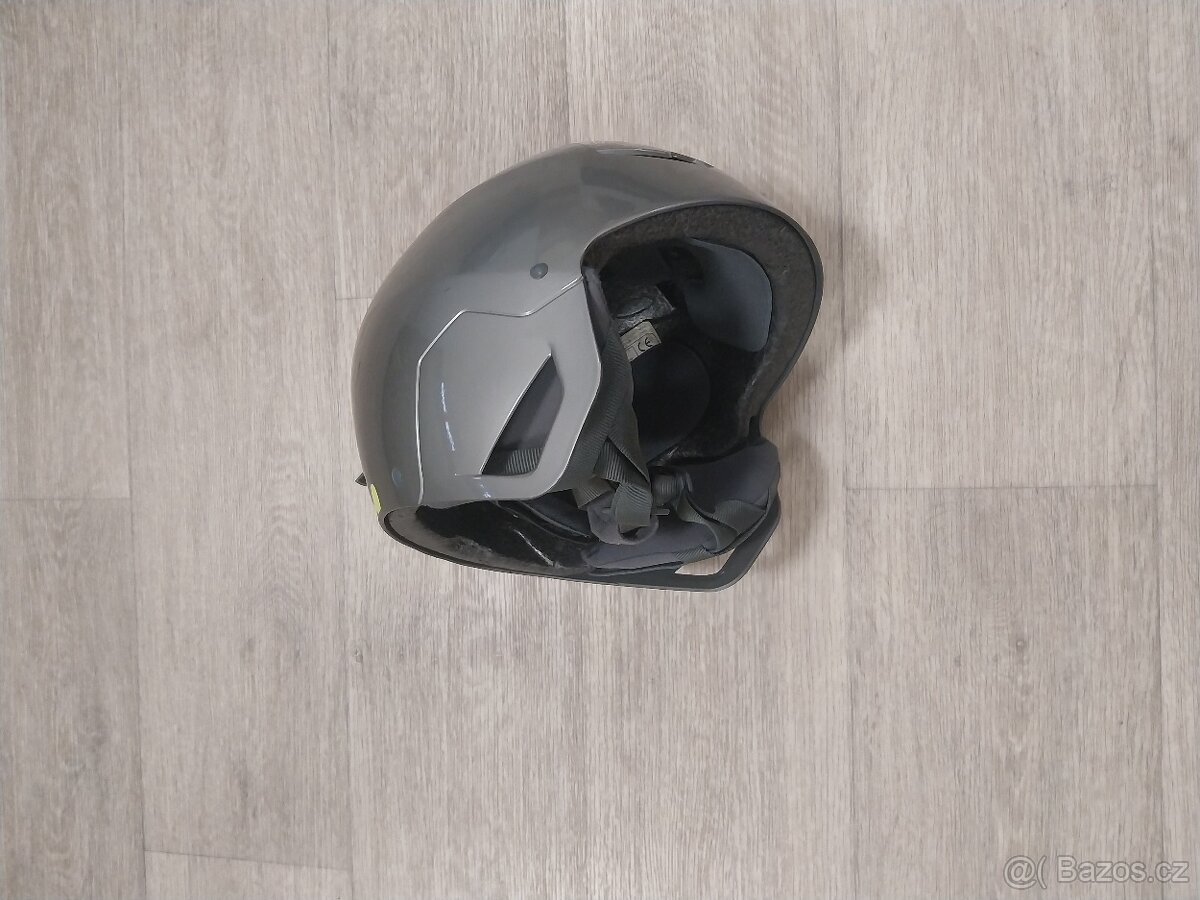 Přilba na lyže - 2