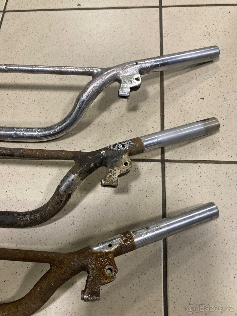 Jawa,CZ- řídítka s hrazdou - 2