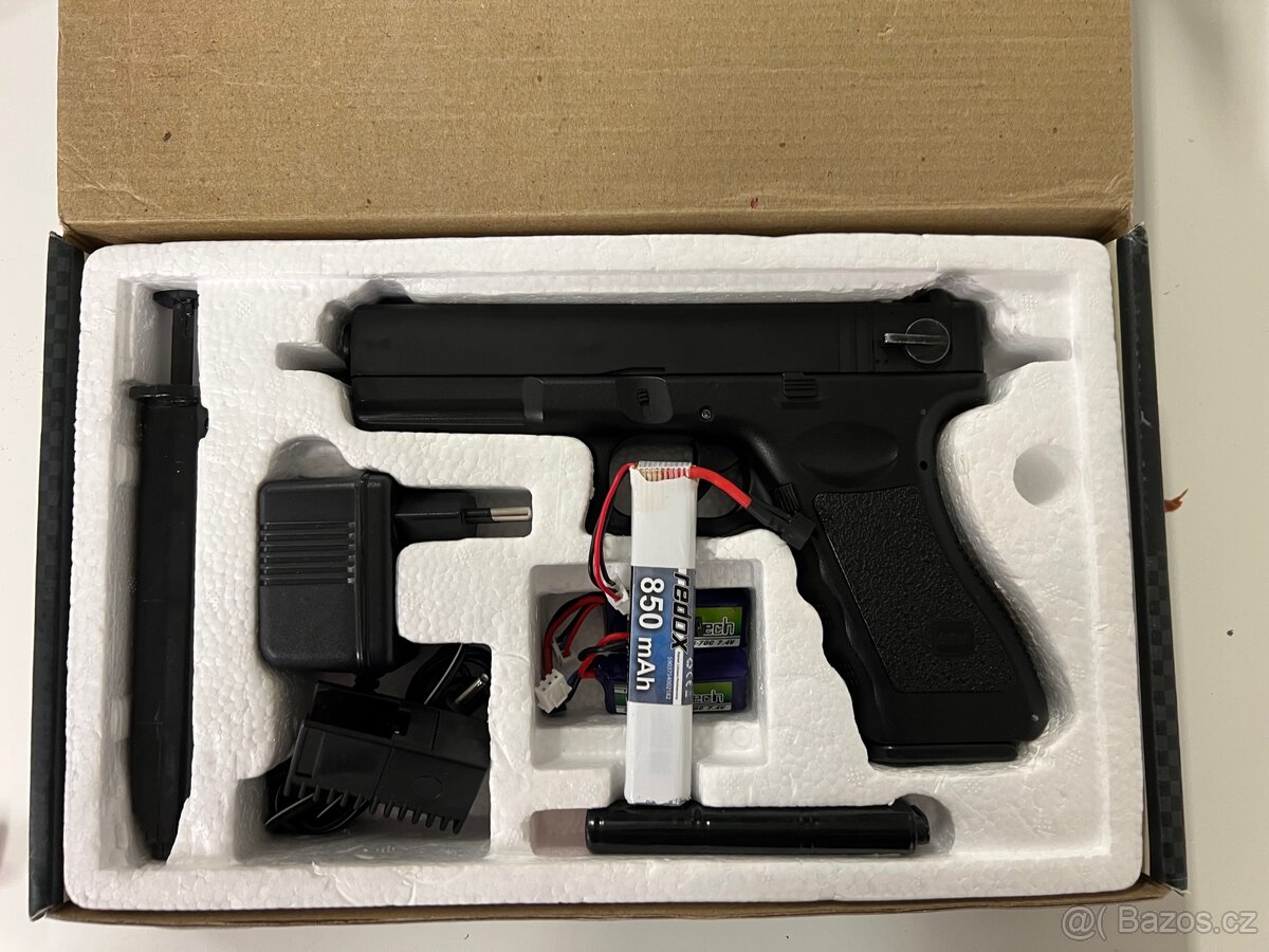 Glock aep 18c cyma cm.030 - 2