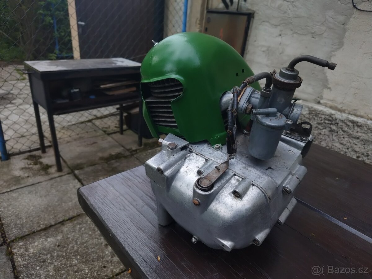 Motor tatran 125 - 2