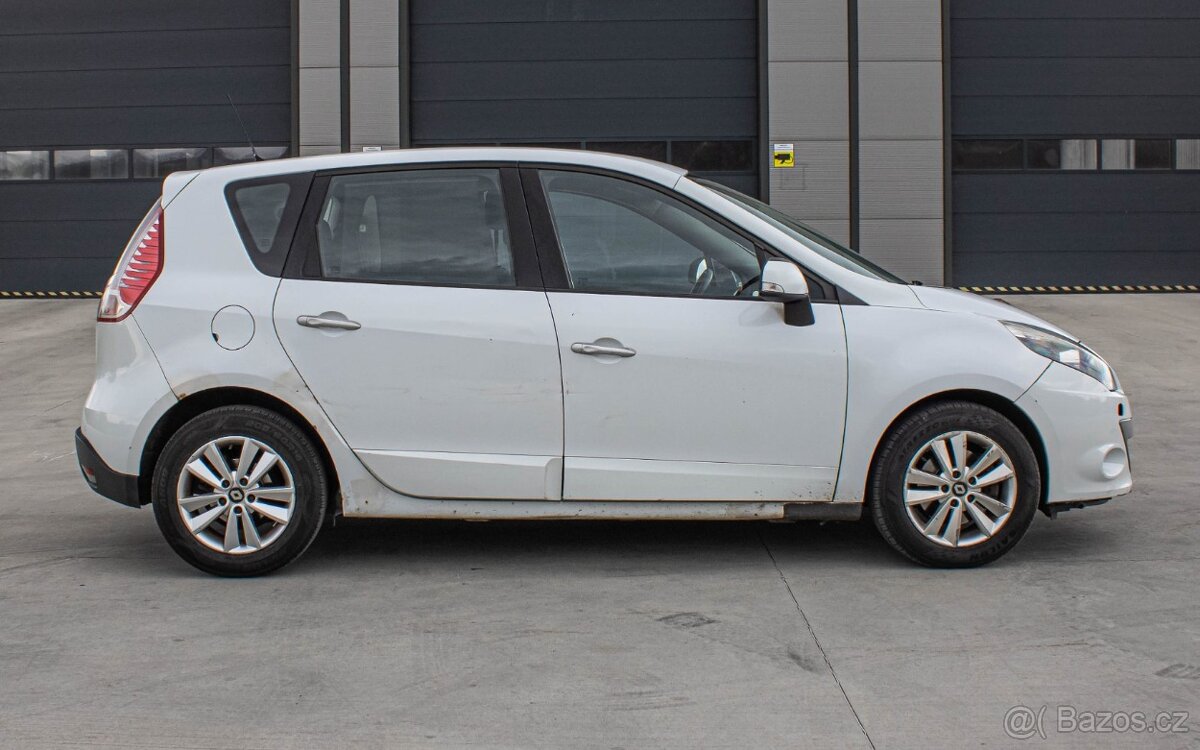 Renault Scenic 2.0 CVT 2011 - 2