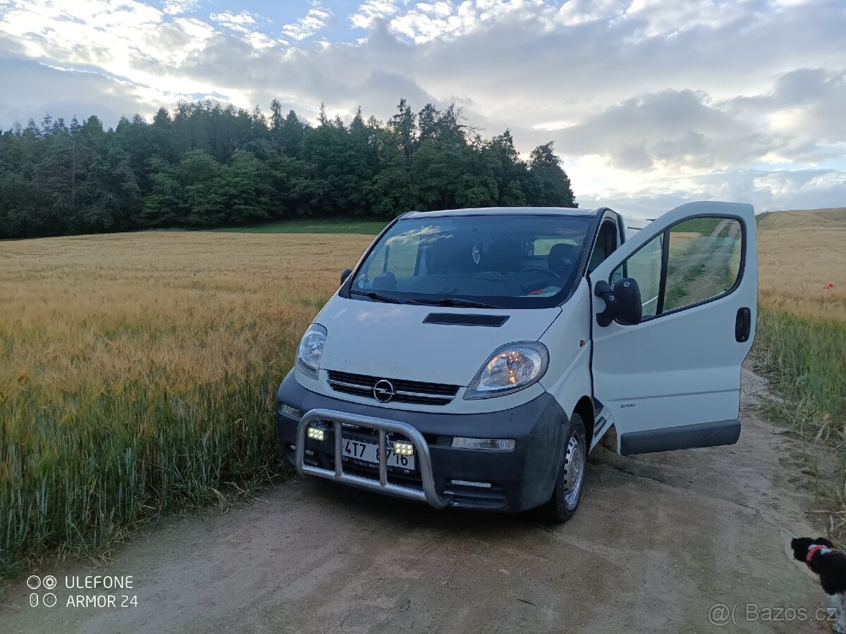 Opel vivaro 1.9 dci - 2