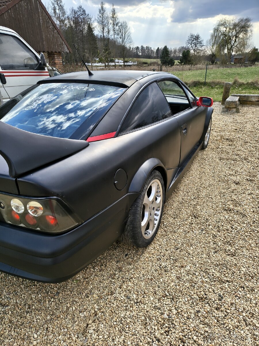 Opel Calibra - 2