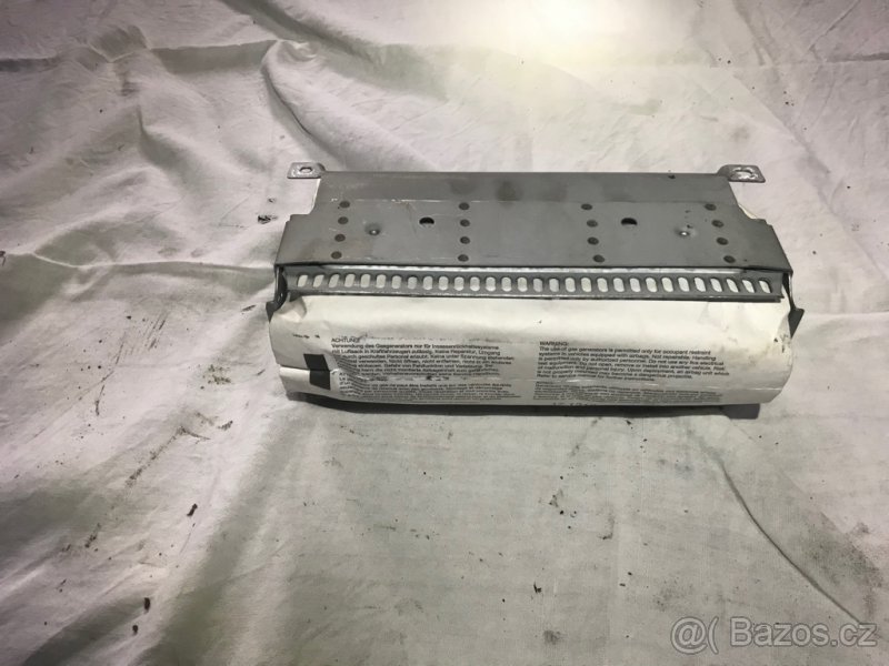 Airbag spolujezdce Audi A8 D2 - 2