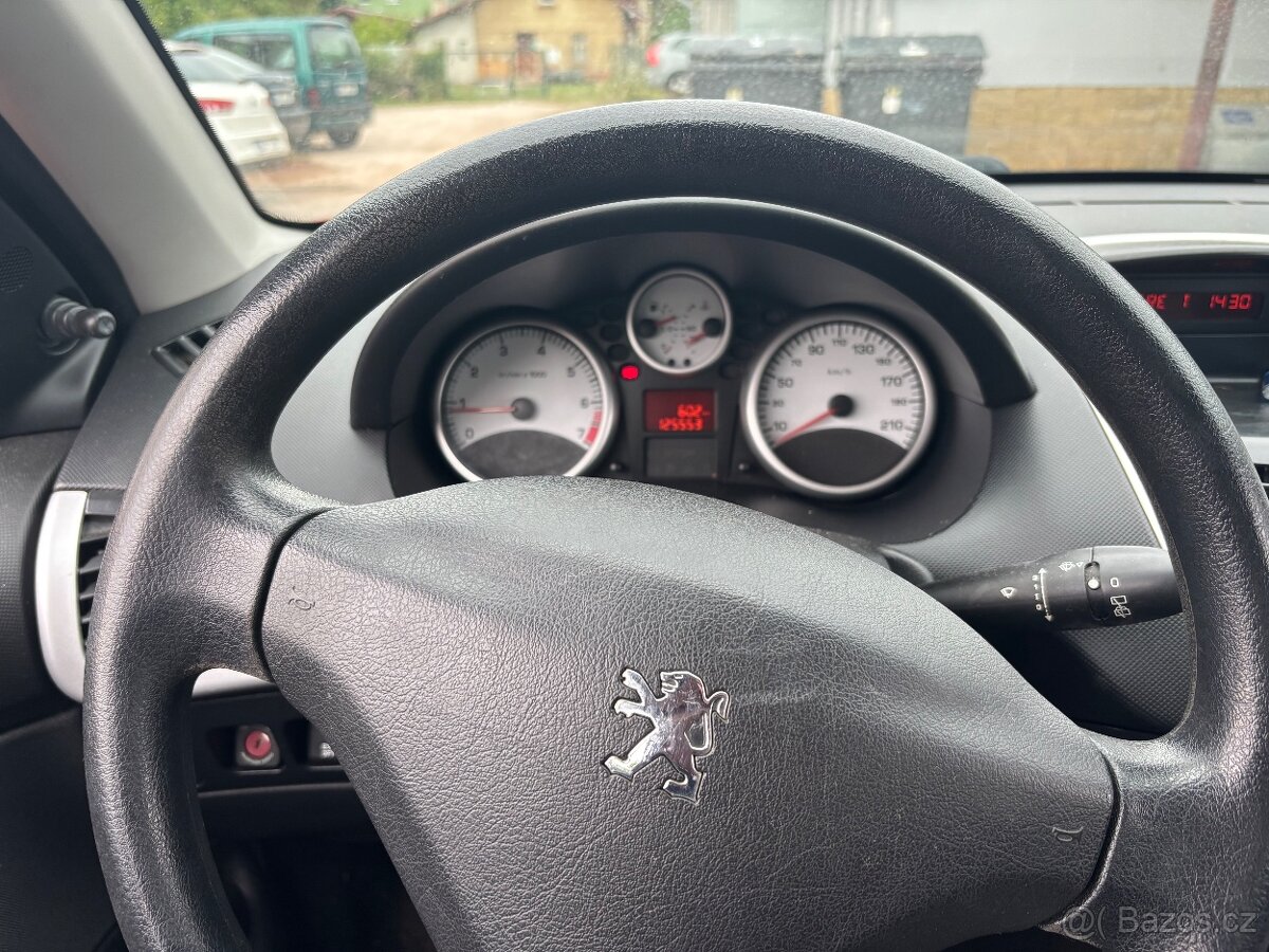Peugeot 206 - 2