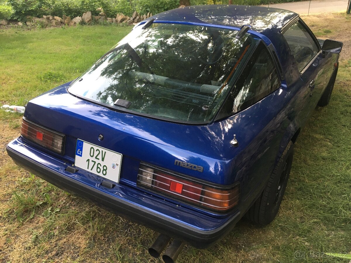 Mazda RX7 FB rv1985 - 2