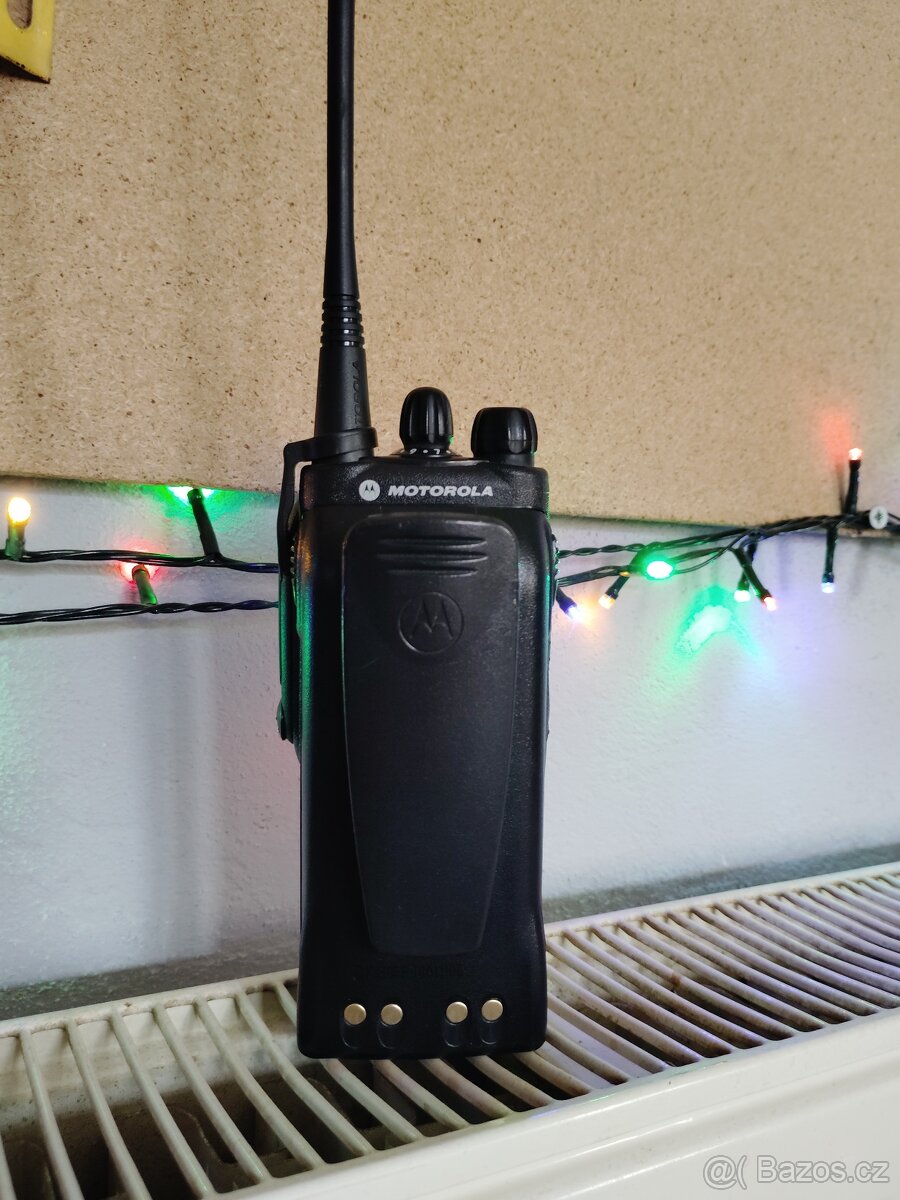 Motorola GP328 UHF - 2