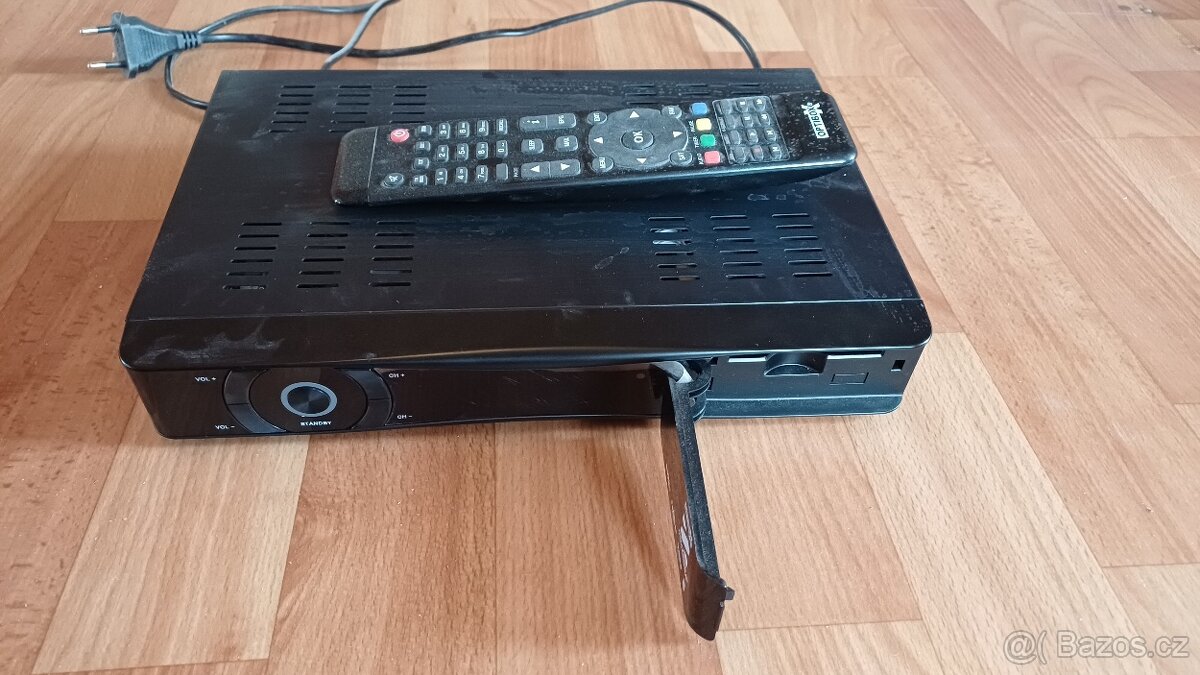 Satelitní přijímač OPTIBOX - 2