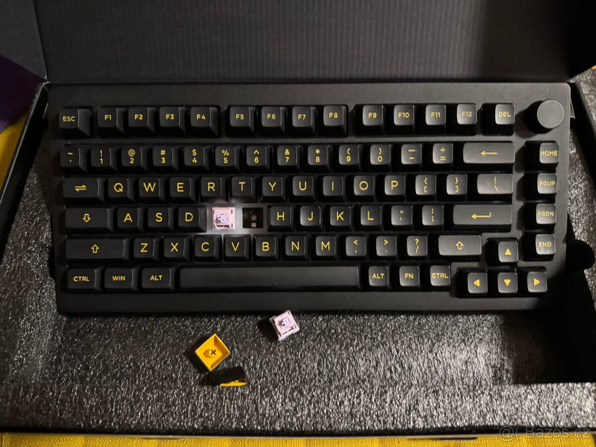 Herní mechanická klávesnice Monsgeek M1W - 2