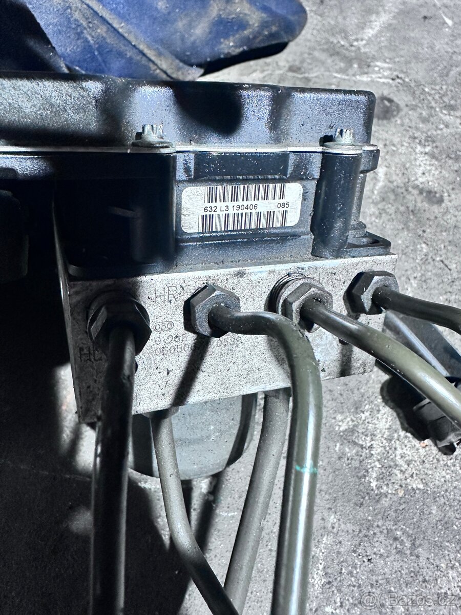 Bmw e60/61 řidiči jednotka ABS - 2