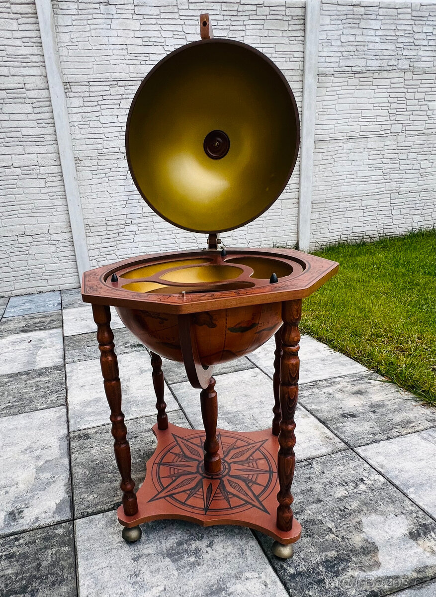 Dřevěný bar na alkohol - Globus - 2