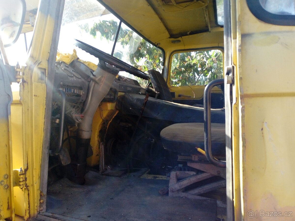 Autojeřáb IFA ADK 70 - 2