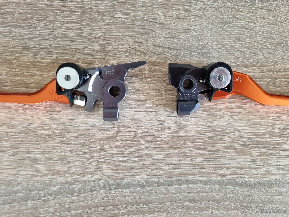 prodám CNC výklopné páčky rok 07-13 a 14-16 a 17-22 - 2