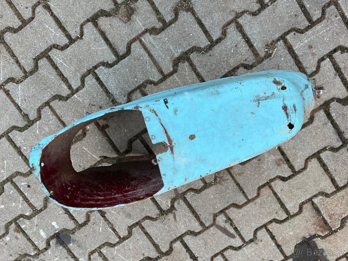 Prodám na Jawa 20, 05, 21 podsedlový plech, blatník - 2