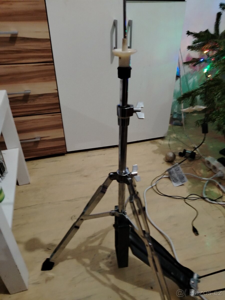 Stojany na bicí - 2