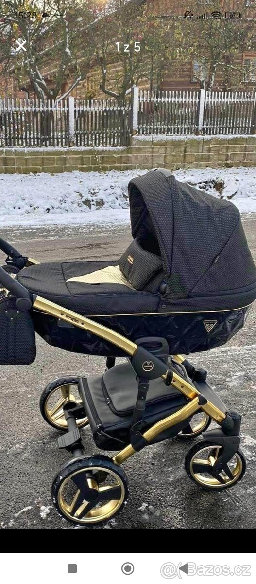 Kočárek Junama černo-zlatý - 2