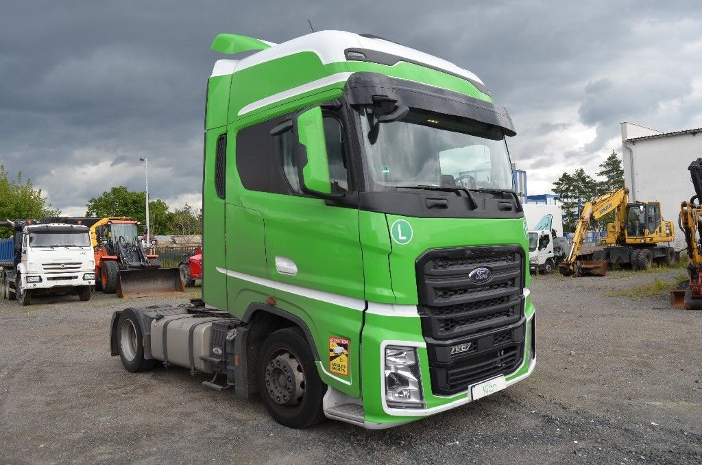 Tahač návěsů FORD F-MAX - 2