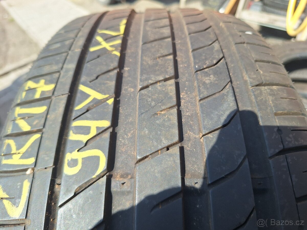 Prodám letní pneu 225/45/17 Nexen - 2