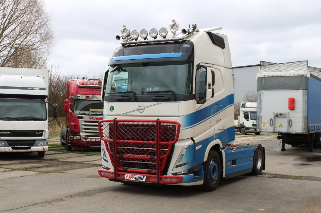 VOLVO FH 500 CAMERA - 2