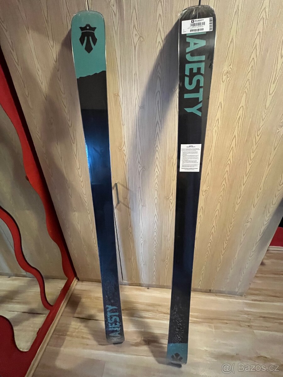 Lyže Majesty dirty bear pro 176 cm - 2