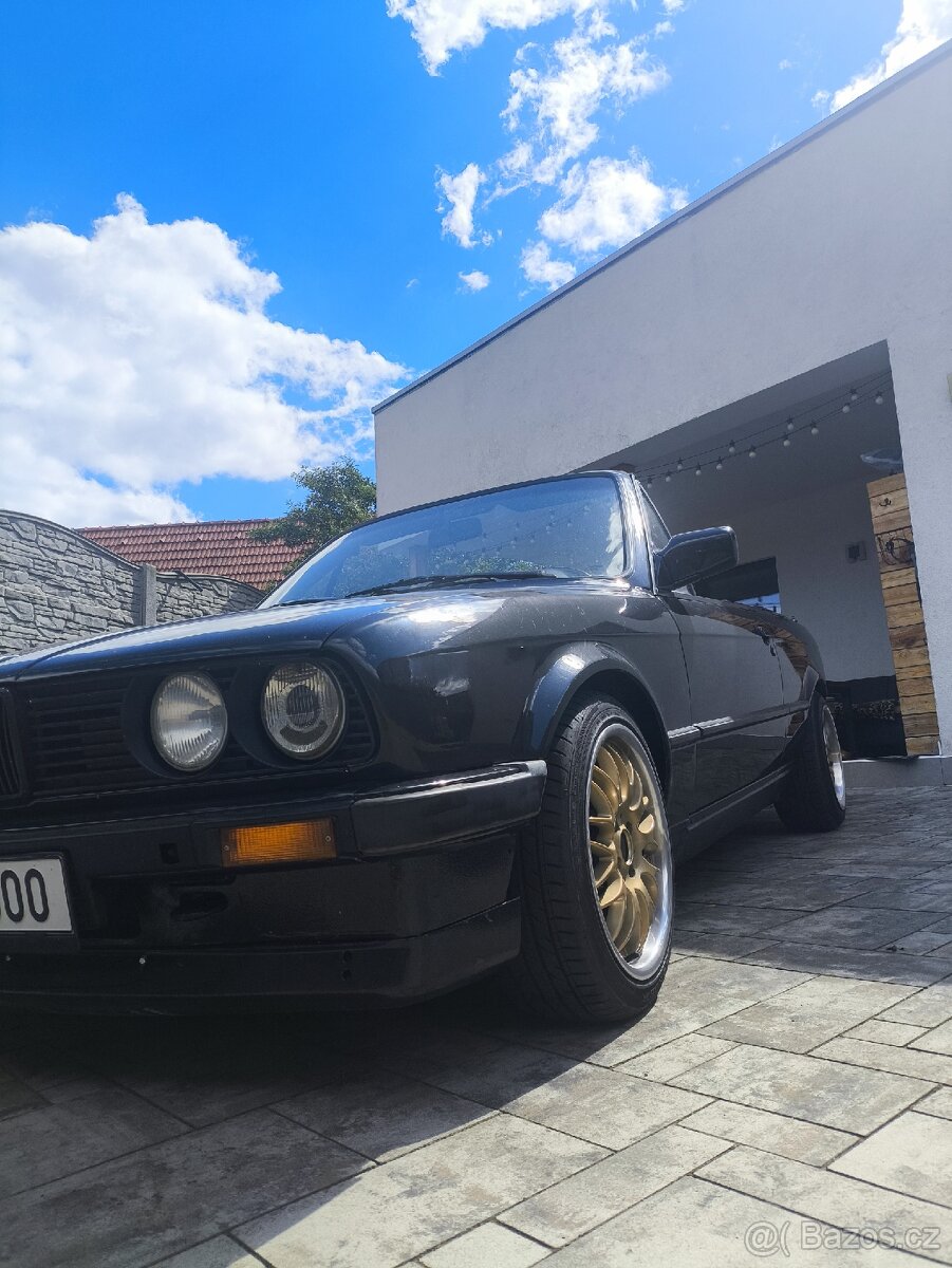 Bmw e30 cabrio r6 r.v 88 - 2