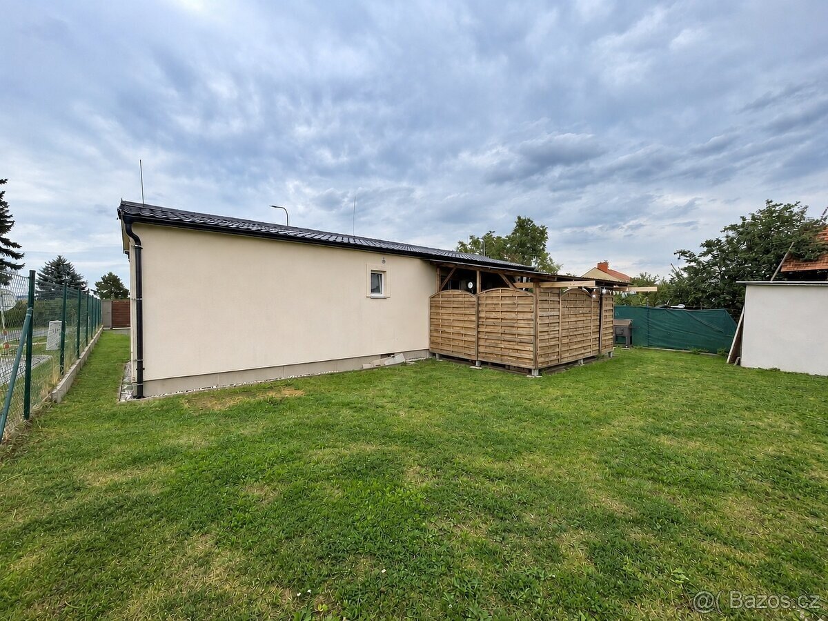 Pronájem domku Prostějov- Určice - 2